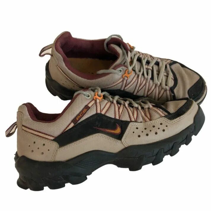 Nike Free 5.0 Flywire - Why I chose Nike trainers over 'proper' hiking boots' - PICTURE - Fabulous Travel Guide